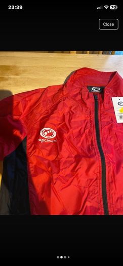 Cycle stowaway jacket. Brand Opitmum