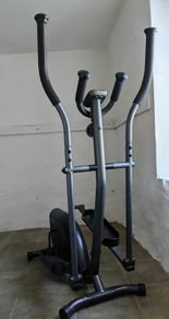 DOMYOS Cross Trainer Essential 100