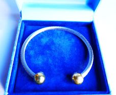 Vintage Magnetic Classic Trenzada Balance Bracelet Body Energy Size Medium