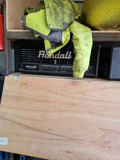 2 Randall rh150 amp heads and 2  cabs