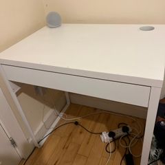 Work desk
