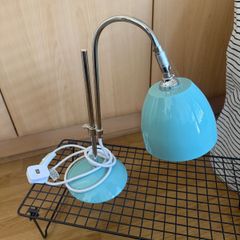 Desk lamp