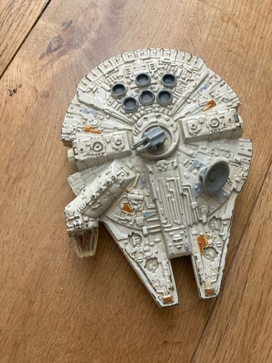 vintage star wars Die-cast Millennium Falcon