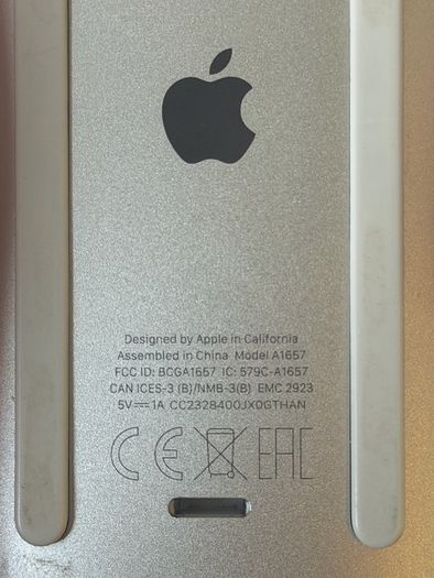 Apple Magic Keyboard and mouse