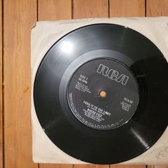 Bucks Fizz, Piece of the Action