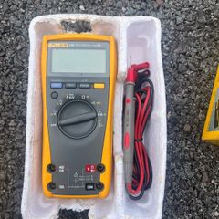 Fluke multimeter, amp clamp and temp probe