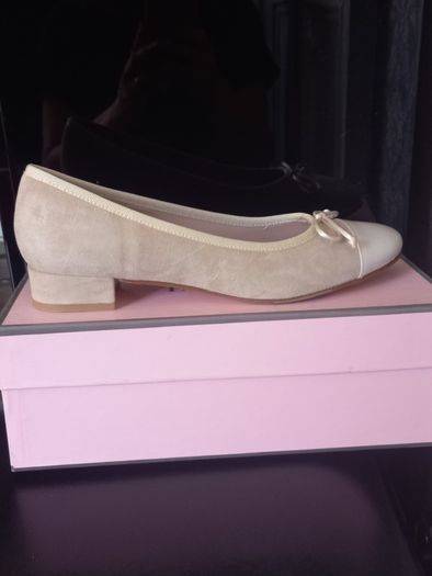 Suede leather pumps