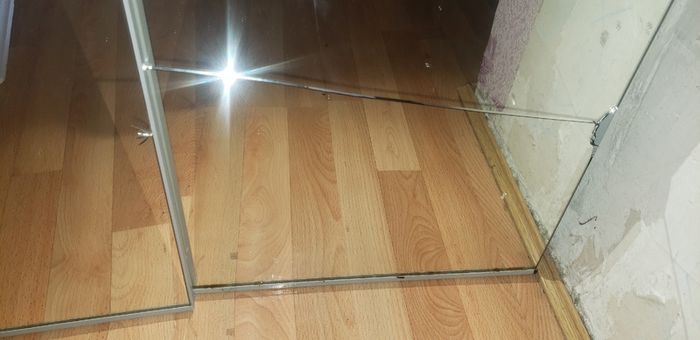 Mirror doors