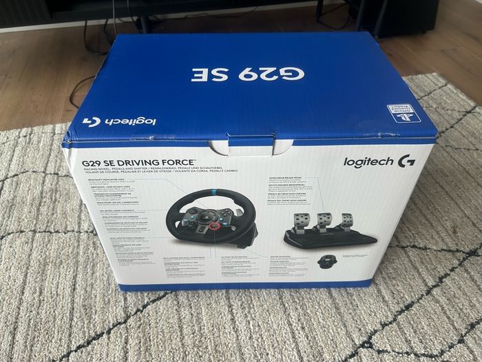 Logitech G29 Driving Force Wheel & Playseat Challenge X Logitech G Edition
