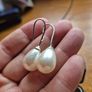 Vintage sturdy pearl drop earrings Image 3