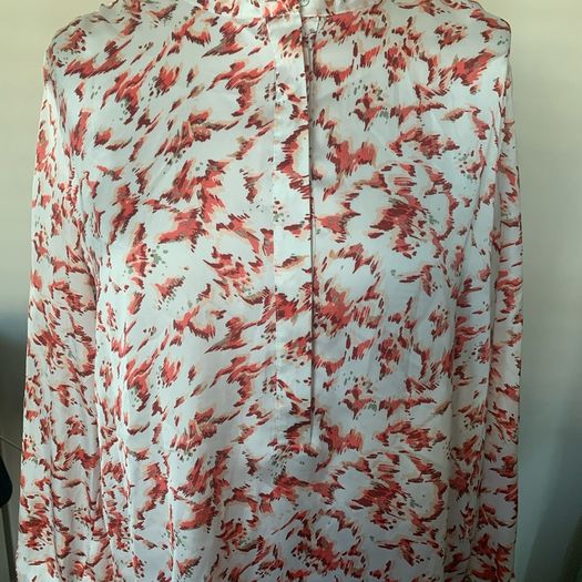 Gallery ivory/ burgundy blouse. Size 14
