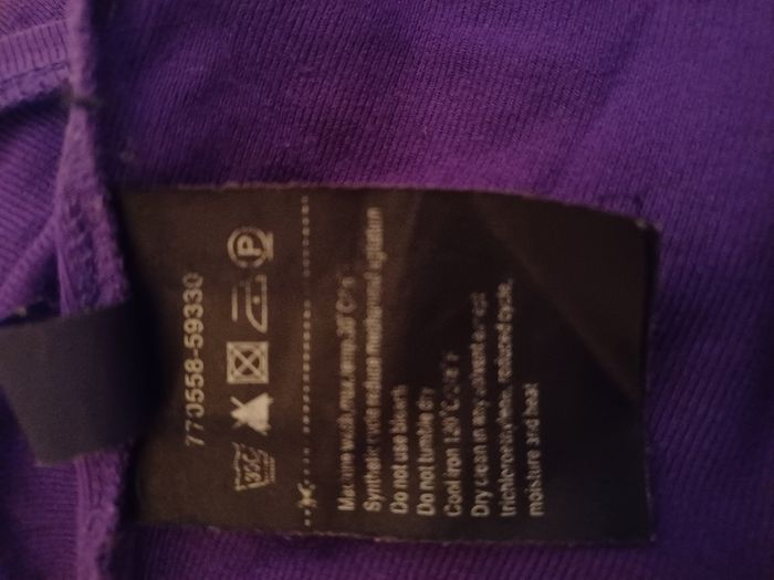 Tai fun deep purple top