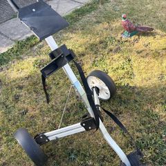 Golf trolley