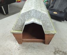 dog kennel