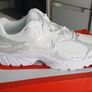 Nike V5 Runners White Size 11 Brand New Image 2