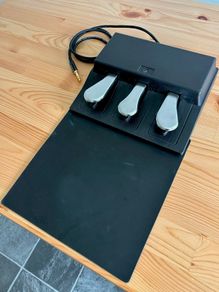Nord Clavia Triple Pedal