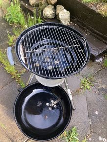 Weber 47cm Charcoal bbq