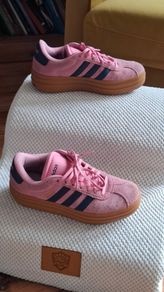 Womens ADIDAS Pink Gazelle trainers