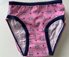 10 Girls briefs 2-3 years