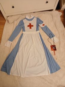 Nurse Halloween costume Adult teen with fake blood