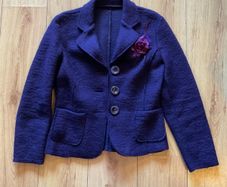 Ladies Jacket with brooch Size M
