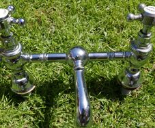 Vintage Bath Filler Tap