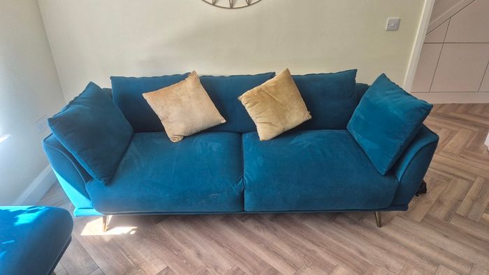 Sofa Immaculate Condition