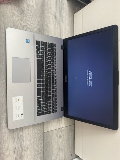 Asus Laptop