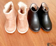 Baby Girl Winter/Christmas Boots - size UK 4/ EU 20