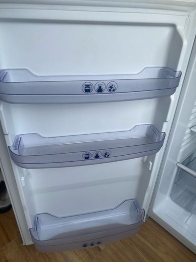 undercounter fridge