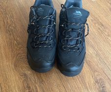 Treapass Hiking Shoes