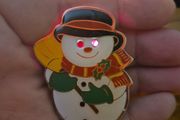 Vintage Christmas Brooch with Battery