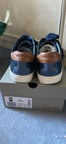 shoes (size 42)