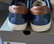 shoes (size 42)