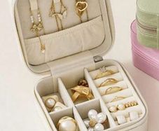 Jewellery box organising travel box