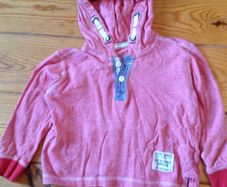 Lovely Hooded Top Age 2-3
