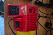 Milwalkee M18-M12 charger