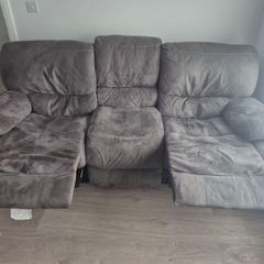 3 seats sofa