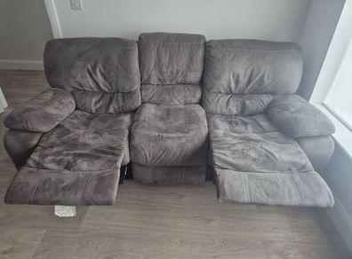 3 seats sofa
