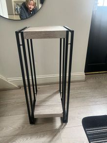 Plant table