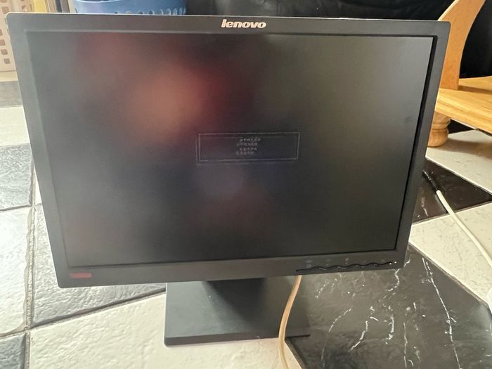 Lenovo 19" LCD Screen ( VGA & DVI) for sale