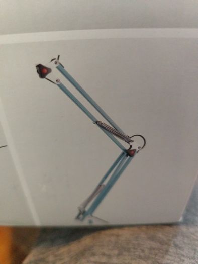 desk lamp