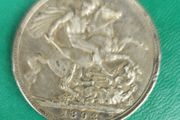 England 1892 VICTORIA Silver Crown Coin In Extremely Fine Condition