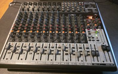 Behringer Xenyx X2222USB Mixing Desk + Patchbay & Cables