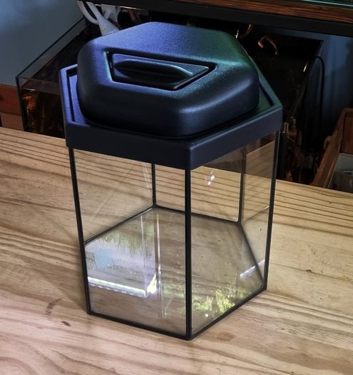 Hexagonal Aquarium 17 litres