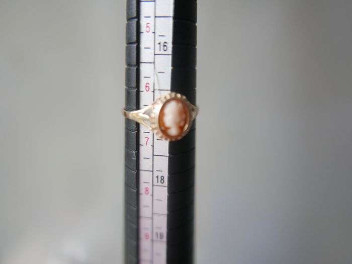 Vintage 9c Yellow Gold 375 Framed Cameo Ring 1,1g