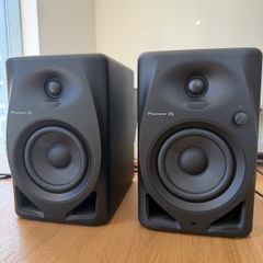 Pioneer DM-40 Monitor Speakers