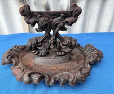 Victorian style foot scraper