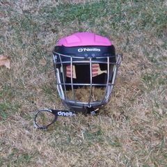 O'Neill's Camogie/Hurling helmet for girl/boy