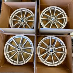 Genuine BMW G20 G21 320i OEM 17 inch V spoke 778 Alloy Wheels
